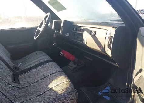 1993 GMC Sonoma из США, поврежденный, VIN 1GTCS14R7P8521833